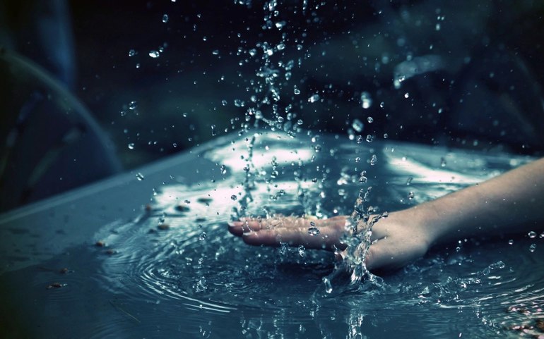 Видеть во сне воду 