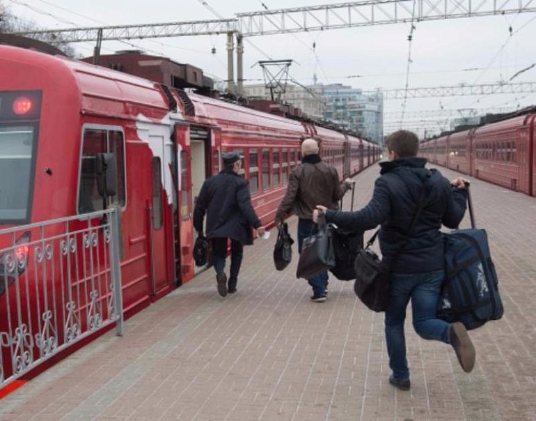 К чему приснилось опоздание на поезд