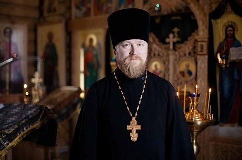 Видеть во сне священника