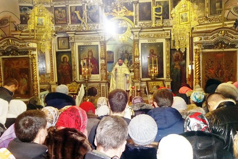 К чему снится церковь и священник