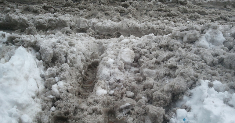 Грязный снег
