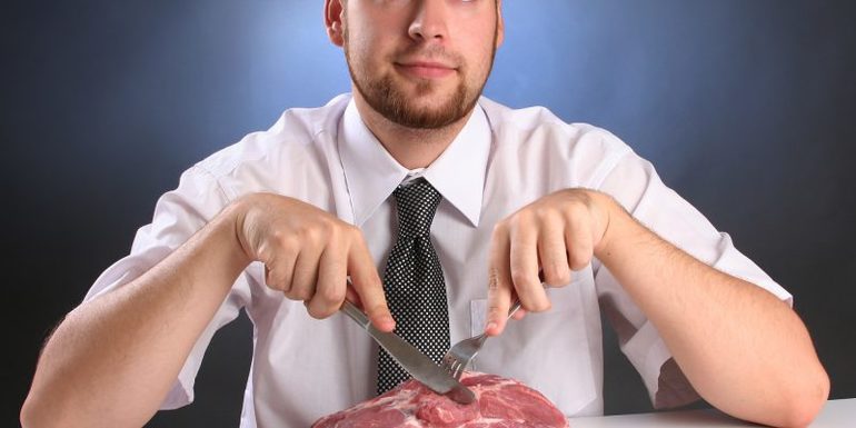 Мясо с кровью снилось 
