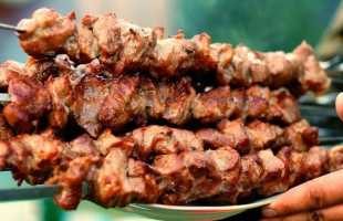 Видеть шашлык из мяса во сне: толкование по сонникам