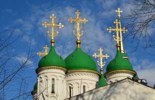 Креститься во сне в качестве ритуала или рукой: трактовки в сонниках